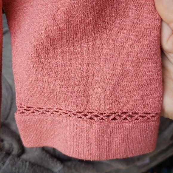 EUC Pretty Coral Van Heusen Ladies Knit Top Sz S - Picture 3 of 4